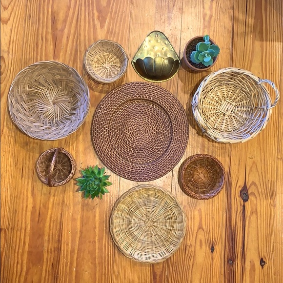 Other - ⭐️HP Best in Home⭐️ Boho basket & brass wall set